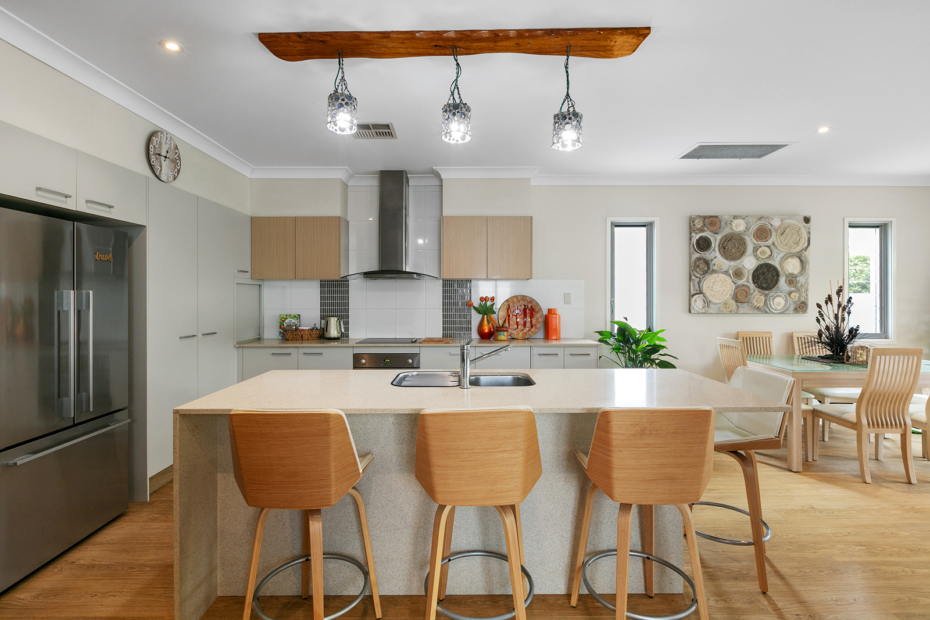 4 Headlands Court, Moffat Beach, Qld 4551