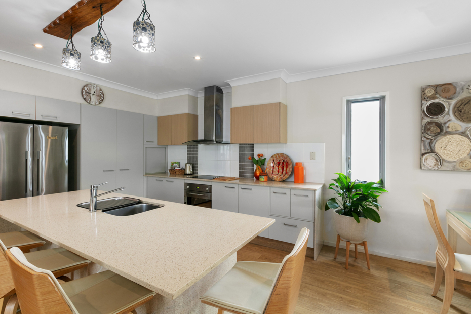 4 Headlands Court, Moffat Beach, Qld 4551
