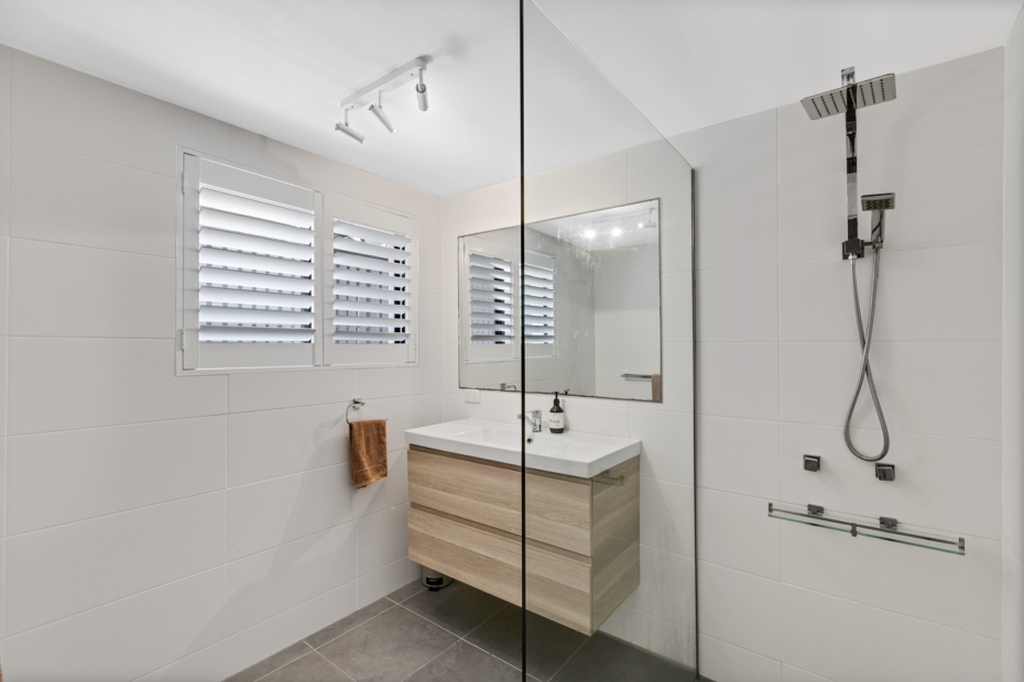 9 Windsor Avenue, Moffat Beach, Qld 4551