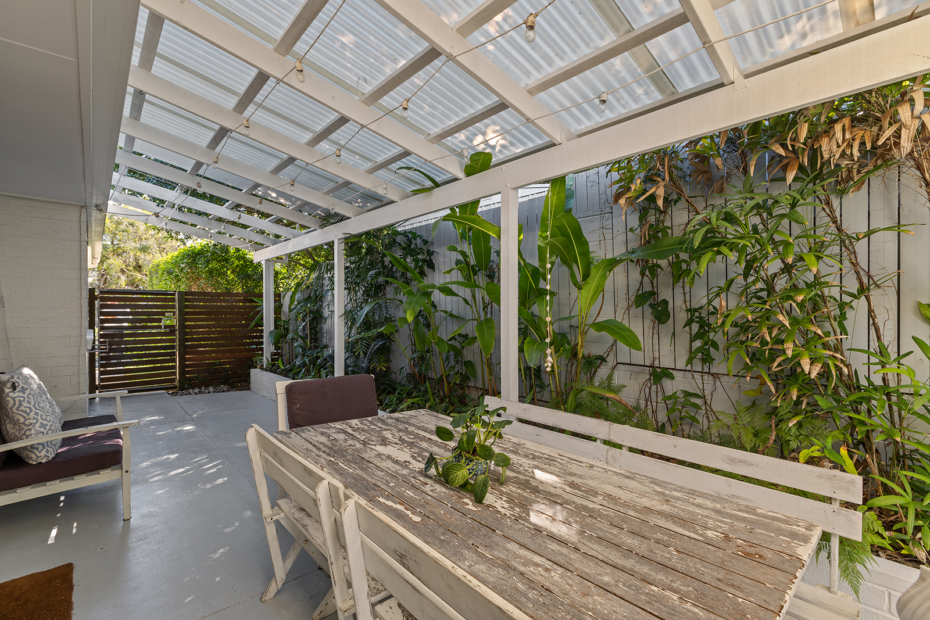 1 Edmund Street, Moffat Beach, Queensland 4551