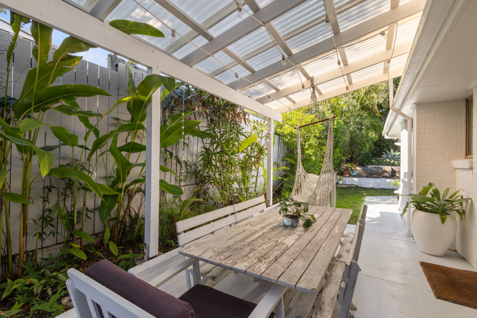 1 Edmund Street, Moffat Beach, Queensland 4551