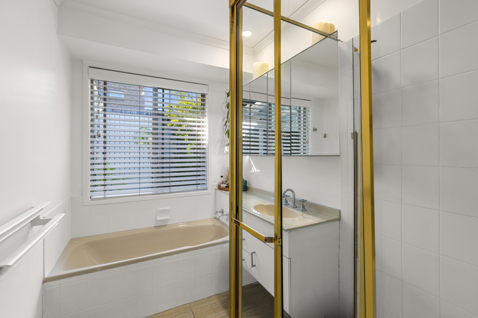 1 Edmund Street, Moffat Beach, Queensland 4551