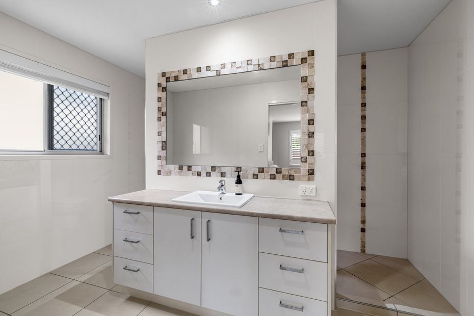 35B Albert Street, Shelly Beach, Queensland 4551