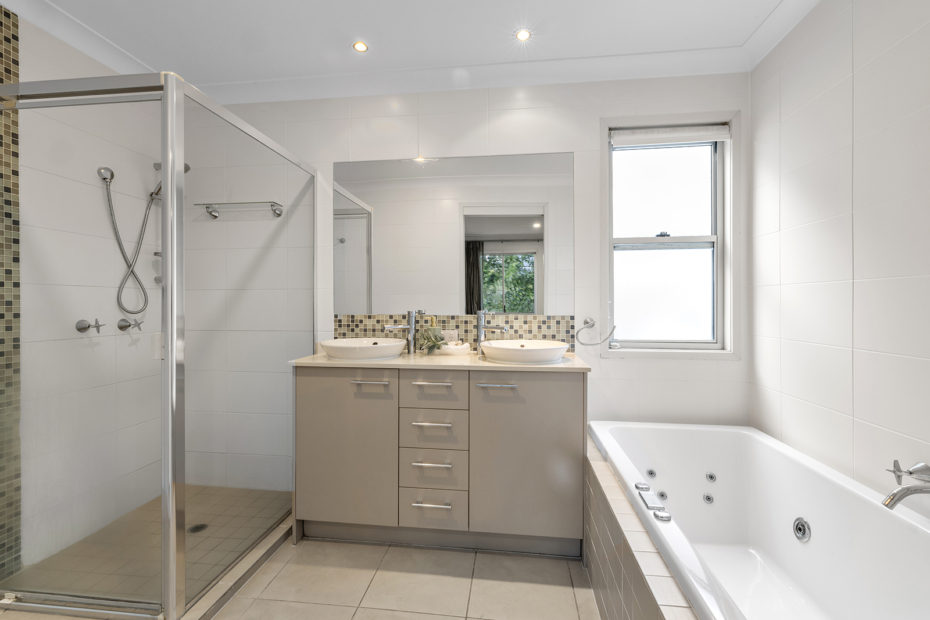10 Headlands Court, Moffat Beach, Qld 4551 Australia